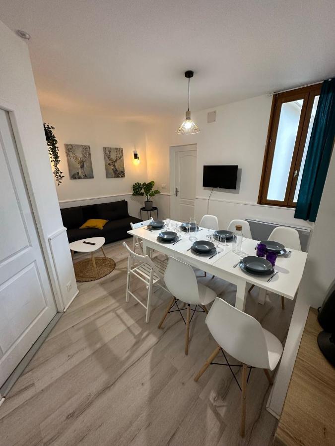Spacieux - Proche Centre Et Therme Appartement *